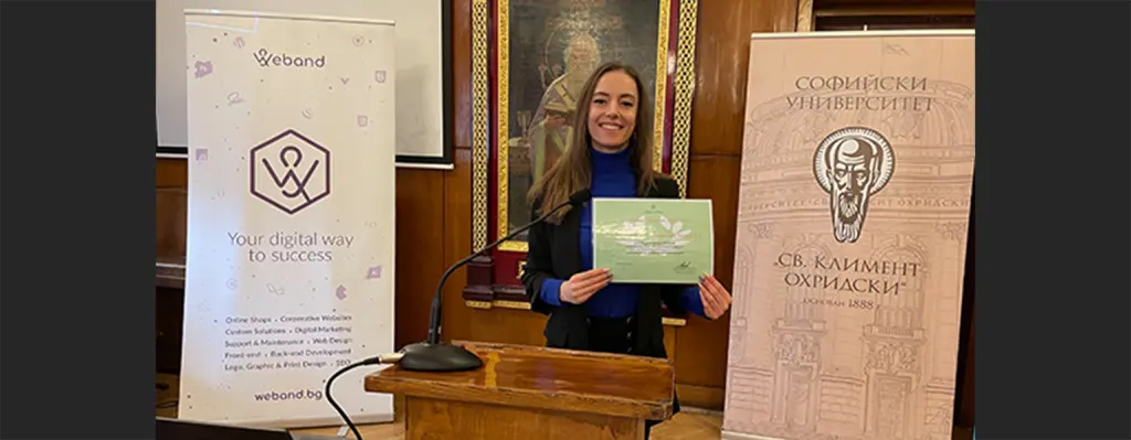 Weband participates in the awarding of medalists in International Olympiads